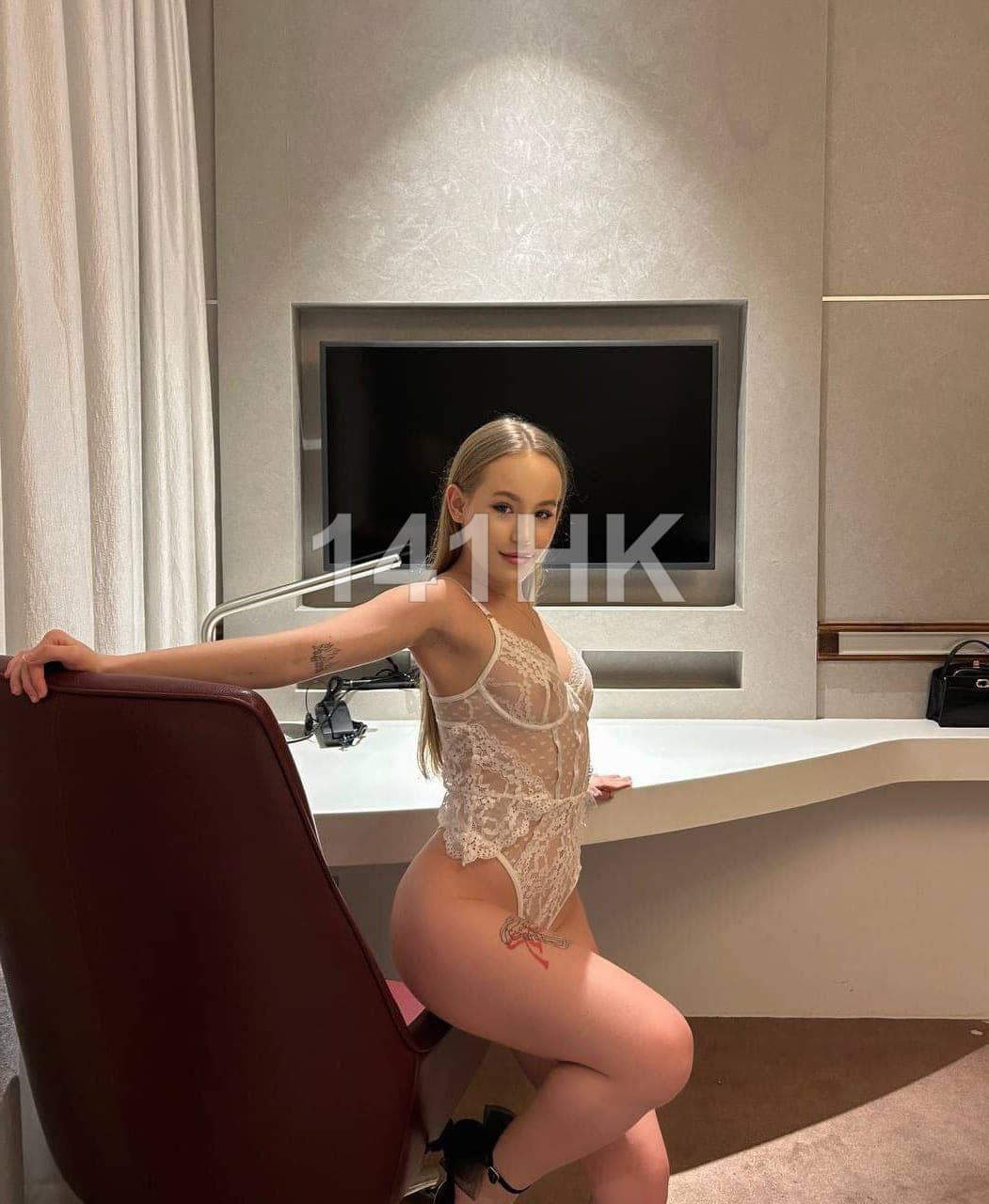 Lulu — Yuen Long 141HK portrait 5