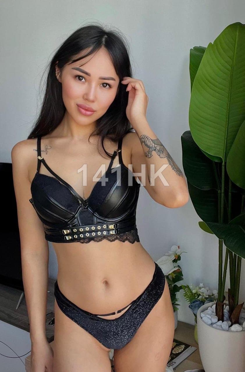 Bunny — Sham Shui Po 141HK portrait 4