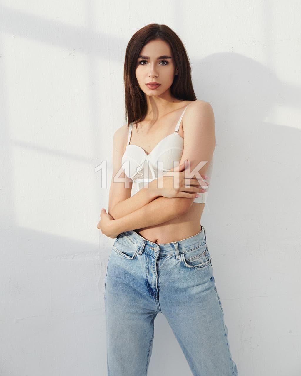 Nana — Central 141HK portrait 4