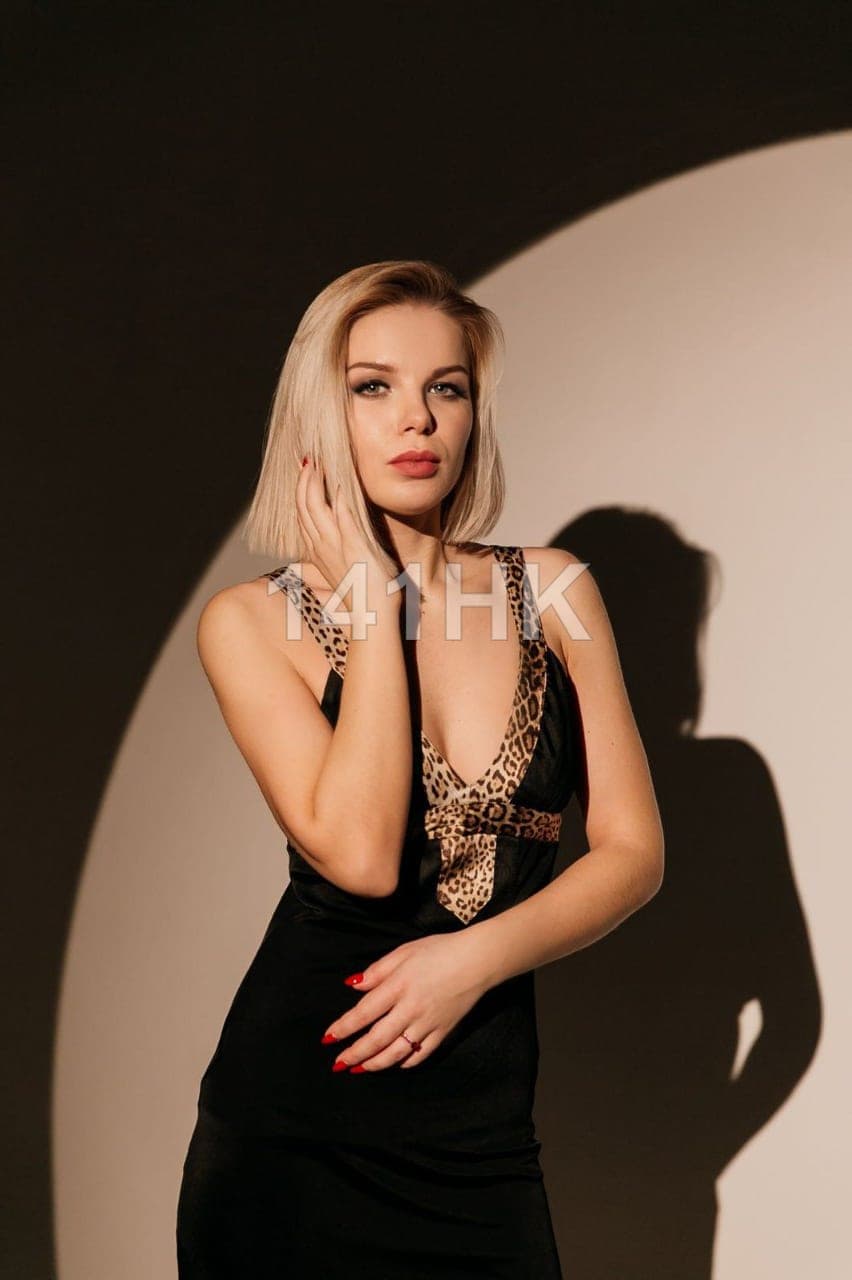 Lily — Tuen Mun 141HK portrait 1