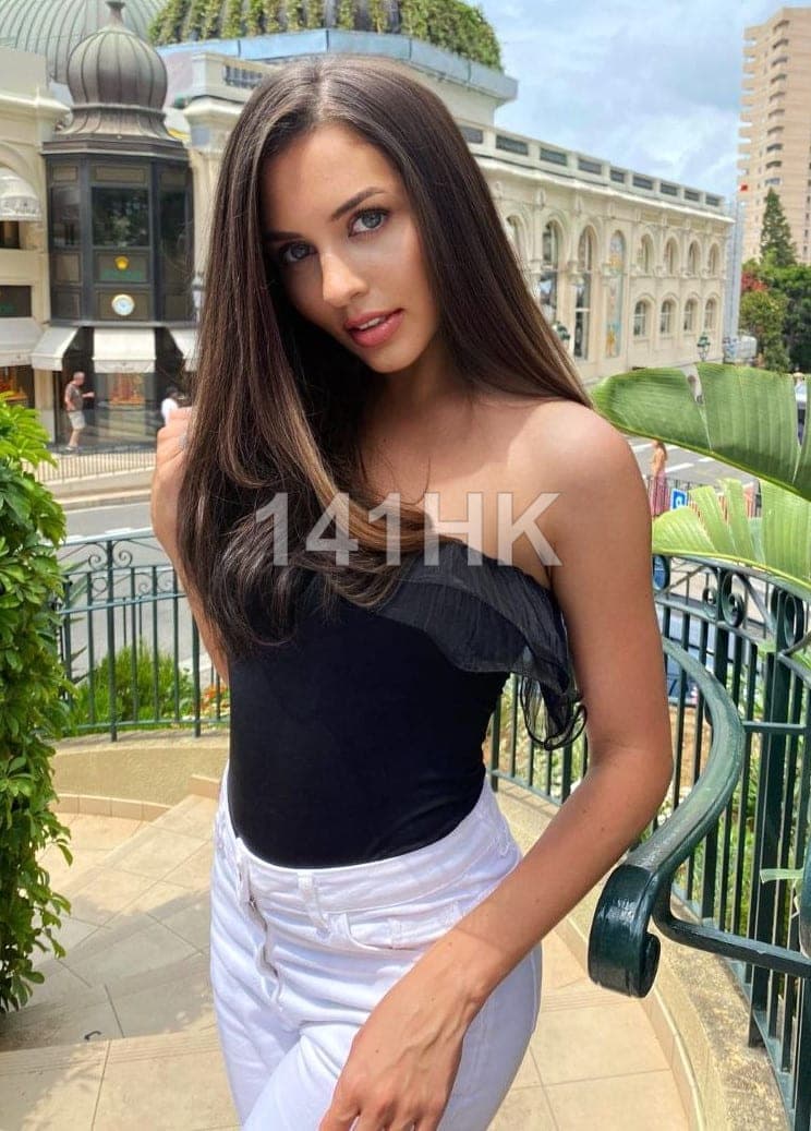 Hina — Yau Tsim Mong 141HK portrait 4