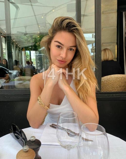 May — Sha Tin 141HK portrait 3