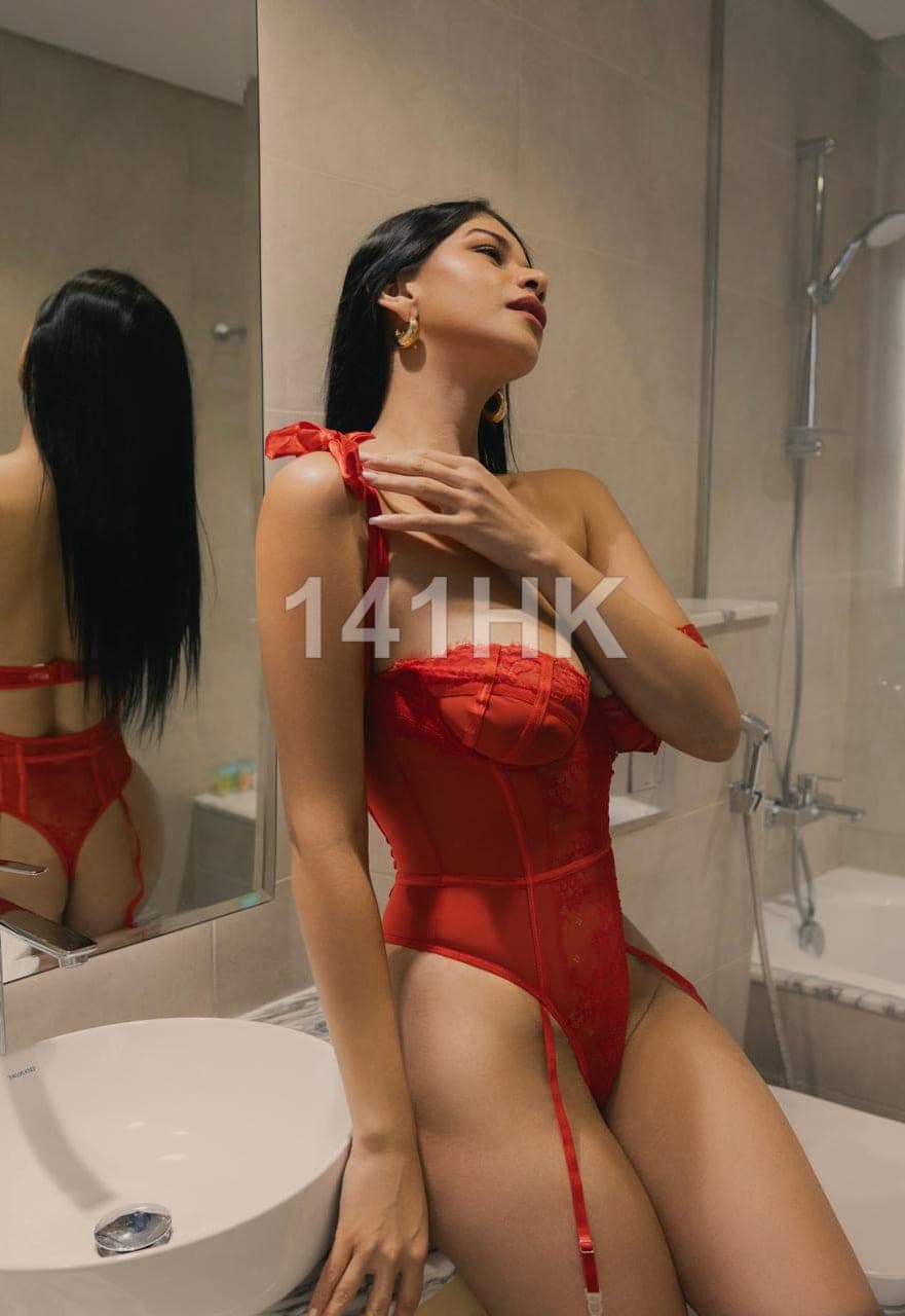 Jenny — Tai Po 141HK portrait 5