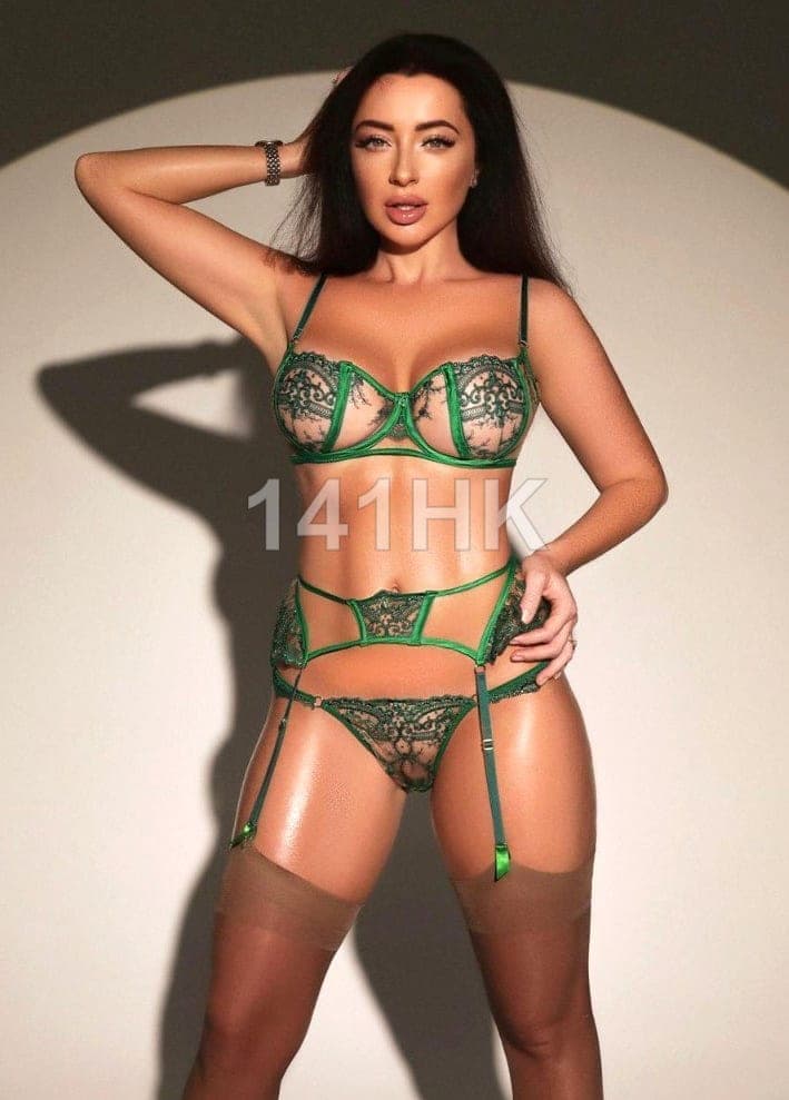 Lily — Yau Tsim Mong 141HK portrait 7