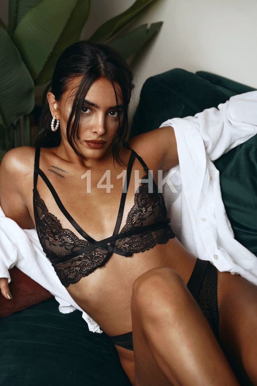 Ivy — Tai Po 141HK portrait 2