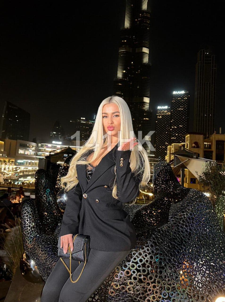Lily — Central 141HK portrait 3