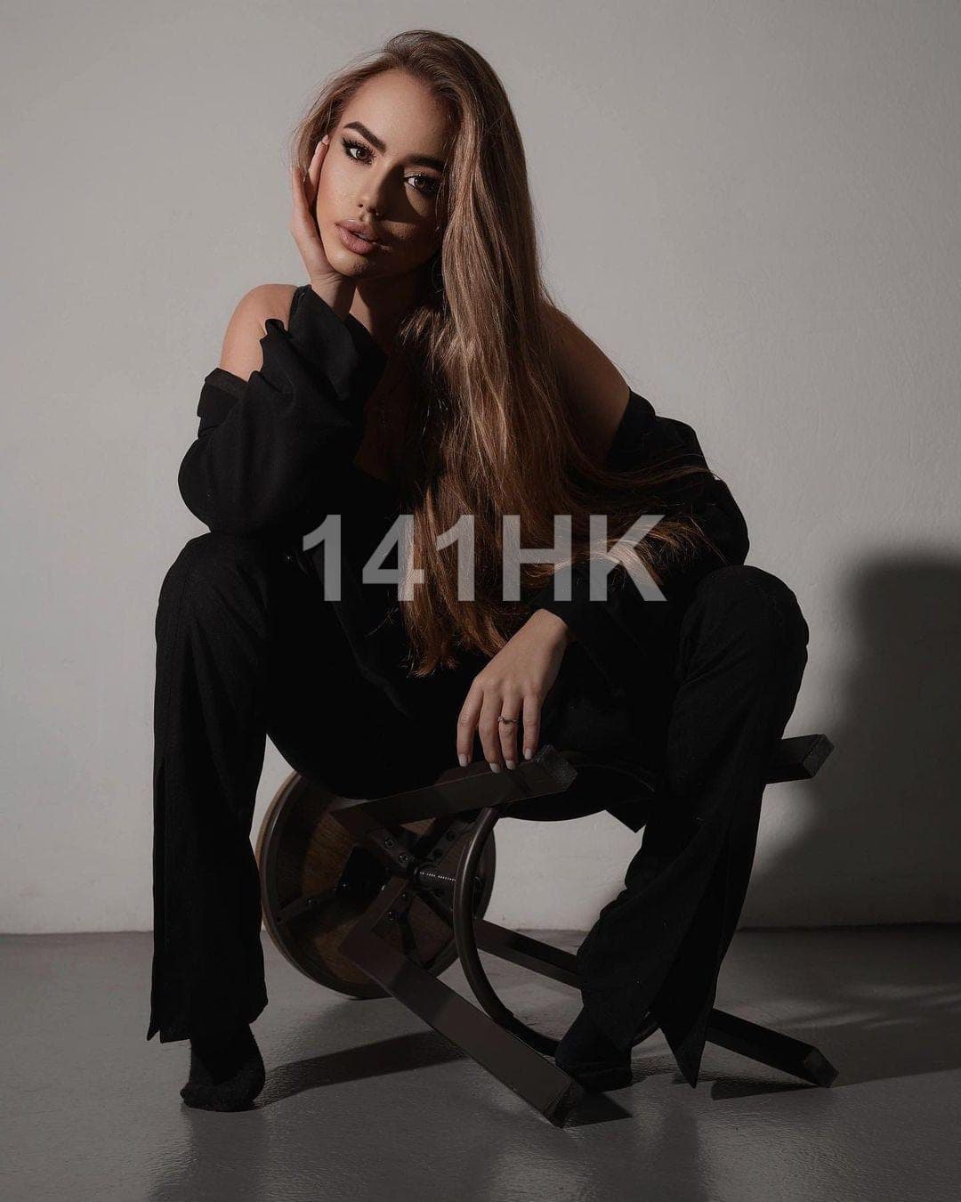 Emi — Sha Tin 141HK portrait 4