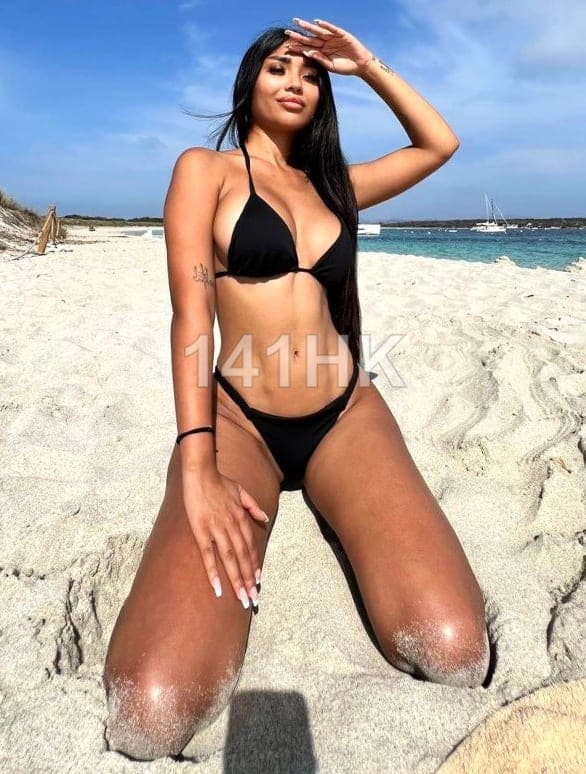 Rina — Wan Chai 141HK portrait 4