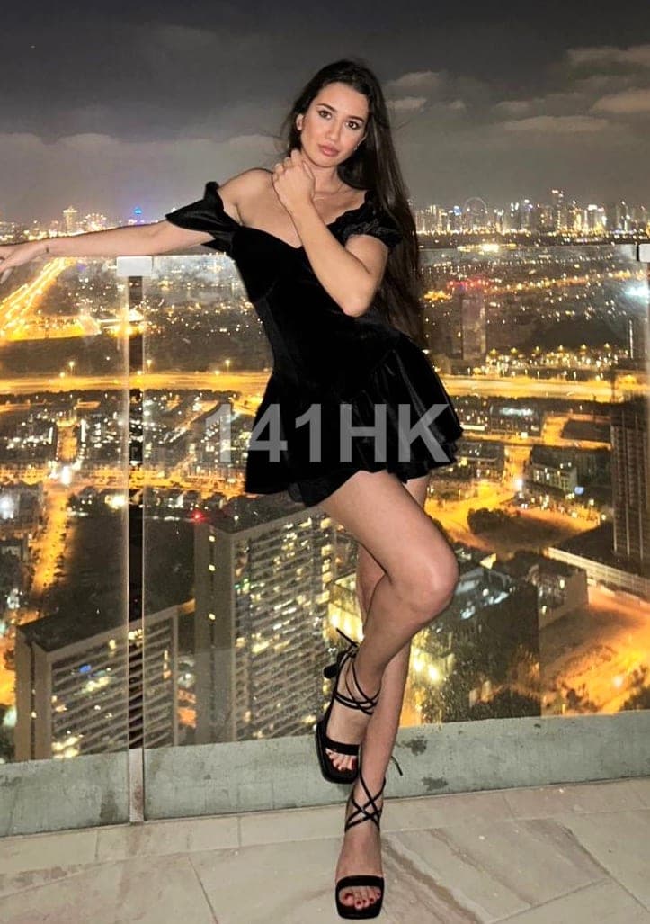 Lola — Wan Chai 141HK portrait 5