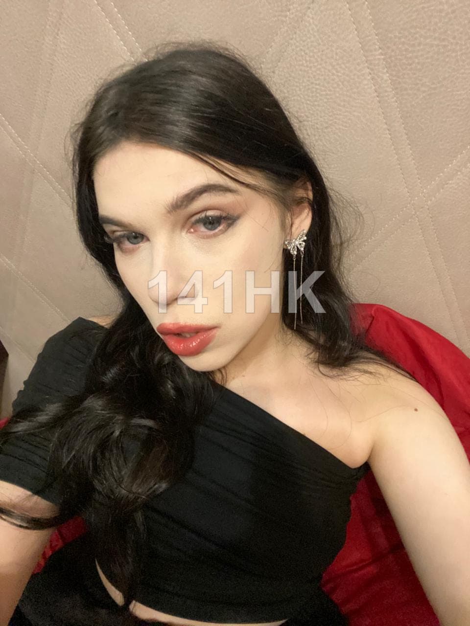 Ruby — Yau Tsim Mong 141HK portrait 4