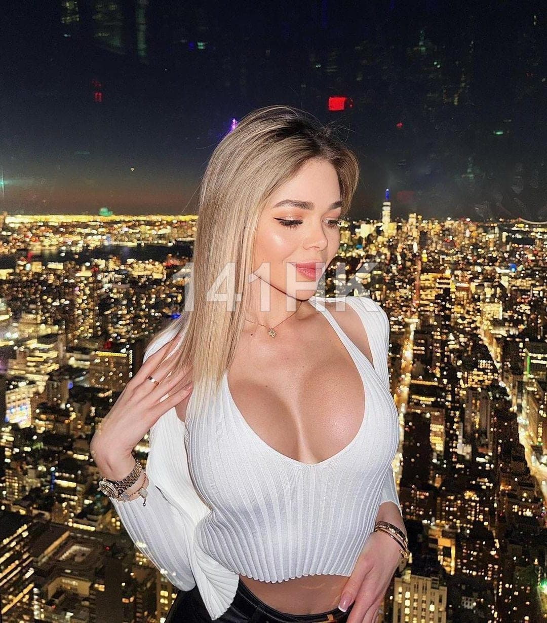 Aki — Wan Chai 141HK portrait 1