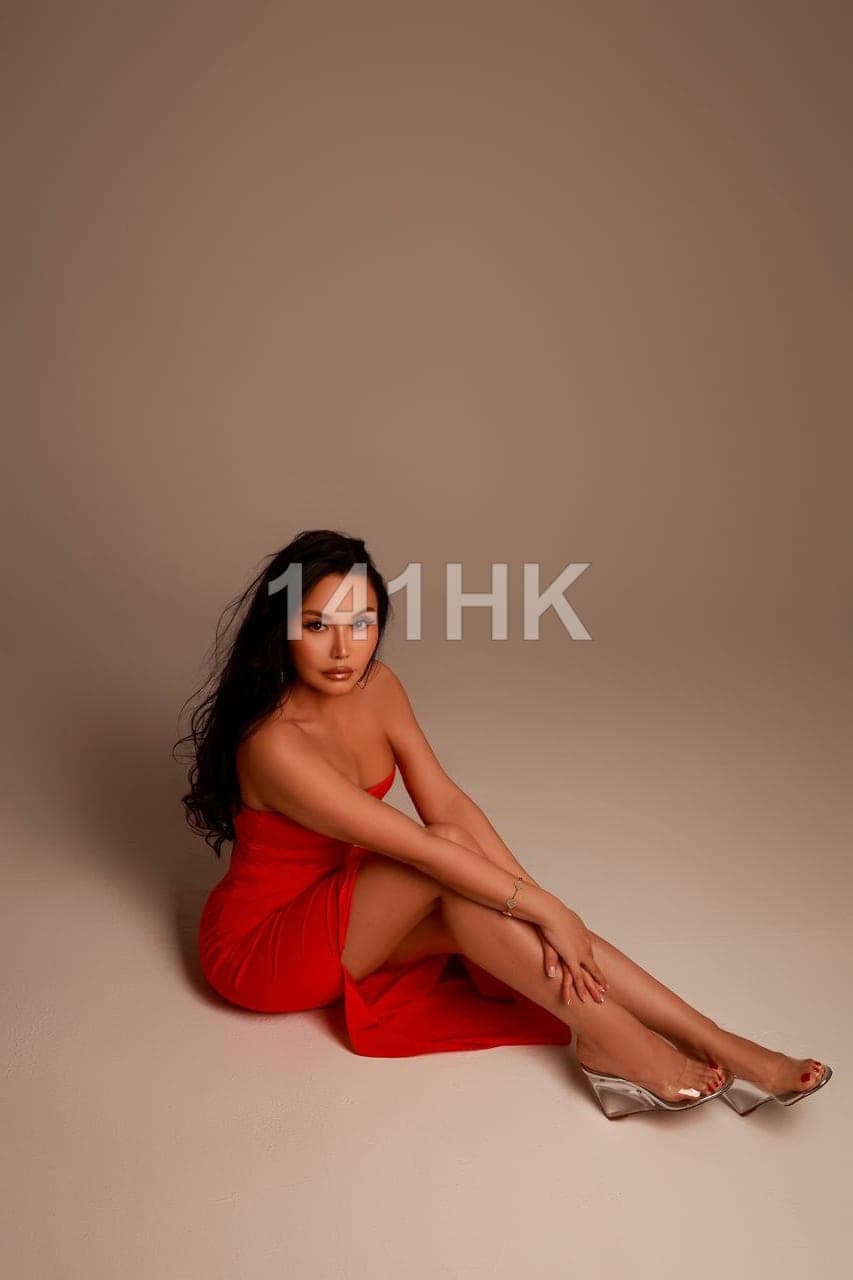 Vicky — Wan Chai 141HK portrait 2