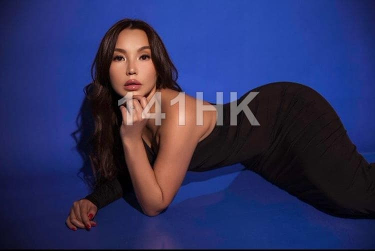 Vicky — Wan Chai 141HK portrait 4