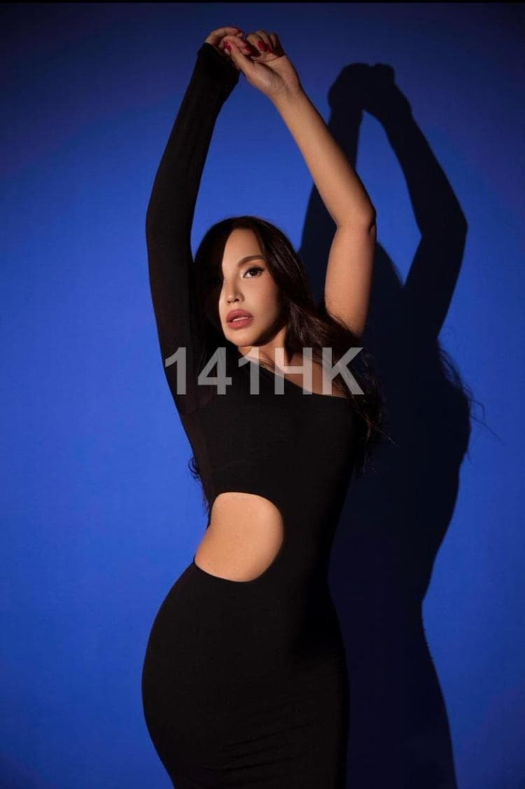 Vicky — Wan Chai 141HK portrait 7