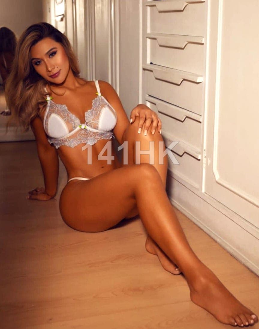 Angel — Tsim Sha Tsui 141HK portrait 3