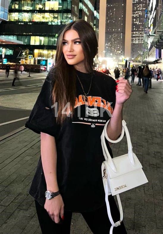 Crystal — Tsuen Wan 141HK portrait 5