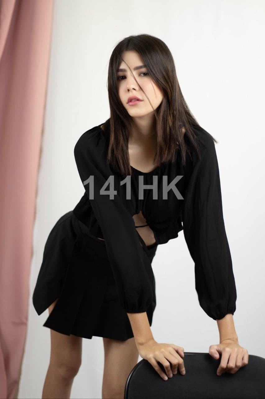 Apple — Sai Kung 141HK portrait 1