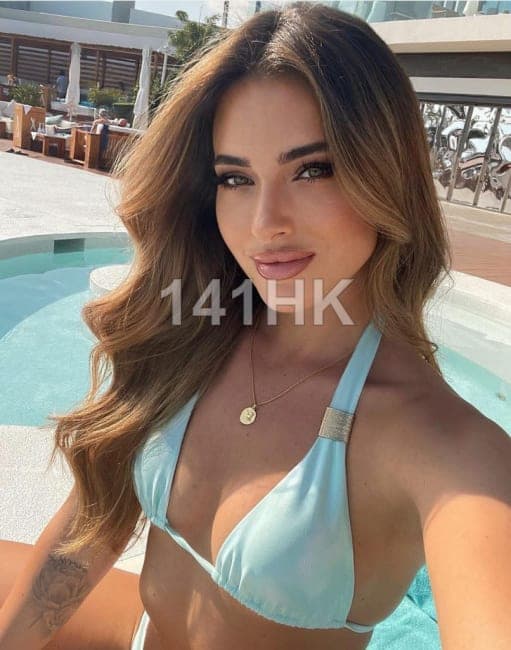 Ami — Tsim Sha Tsui 141HK portrait 3