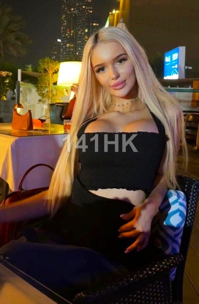 Jade — Tsim Sha Tsui 141HK portrait 3