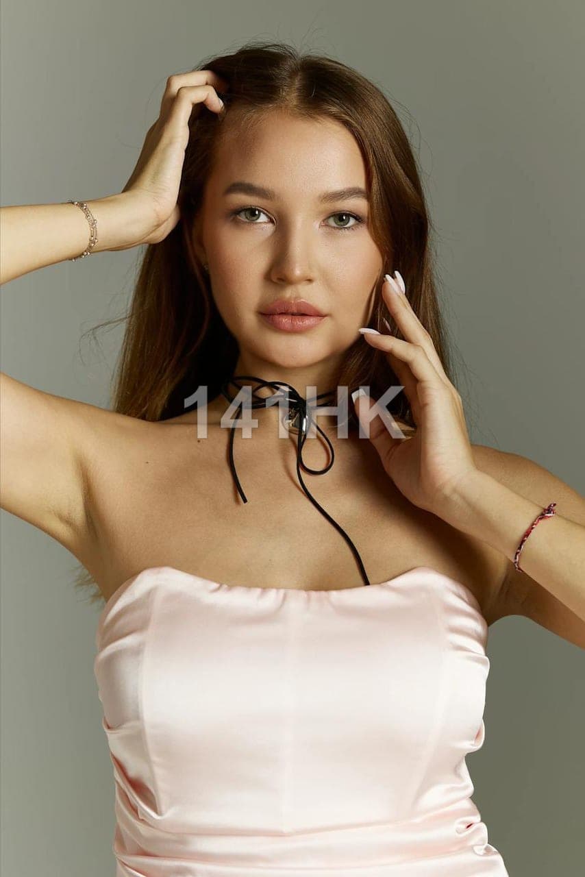 Aki — Sai Kung 141HK portrait 6