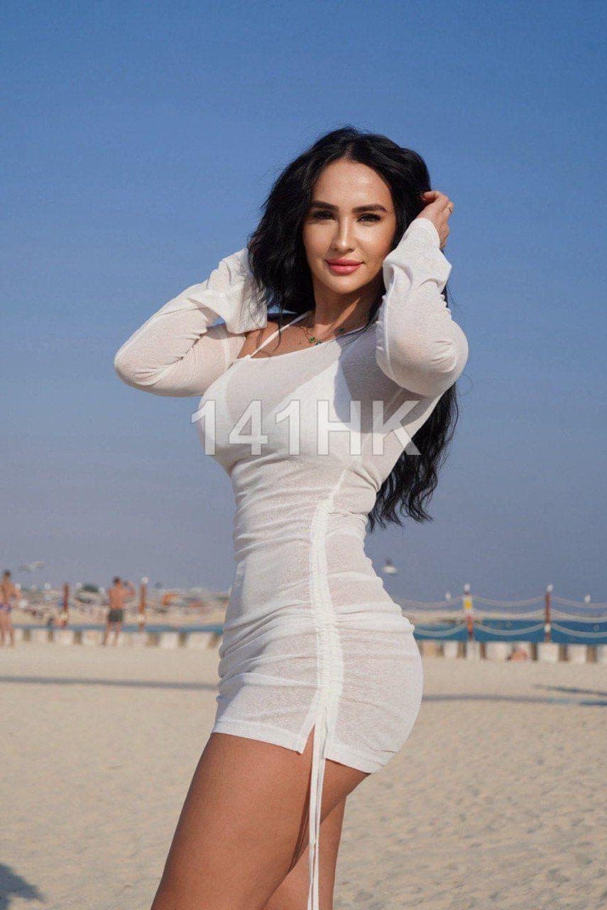 Rina — Wong Tai Sin 141HK portrait 6