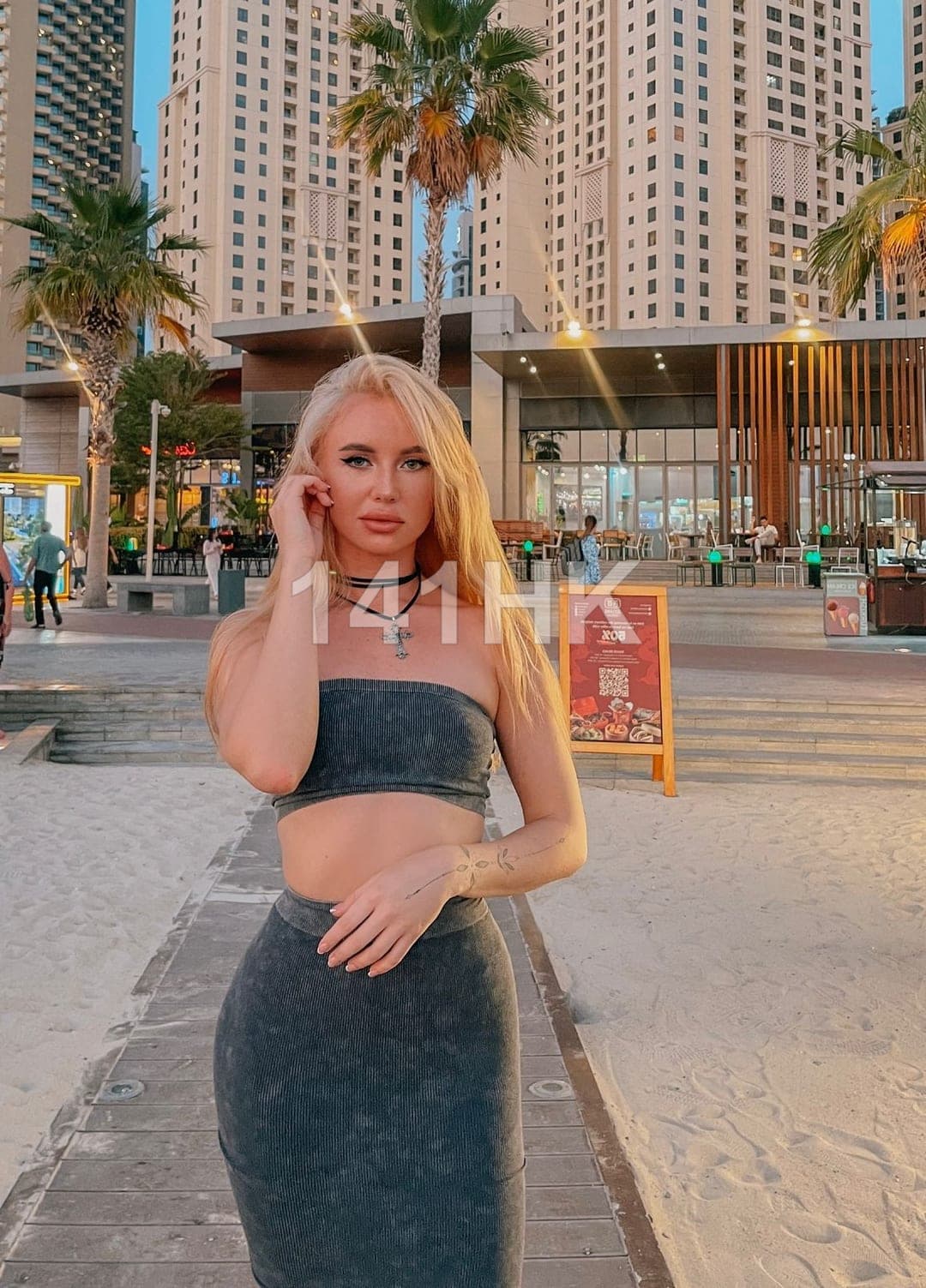 靜雯 — Tuen Mun 141HK portrait 2