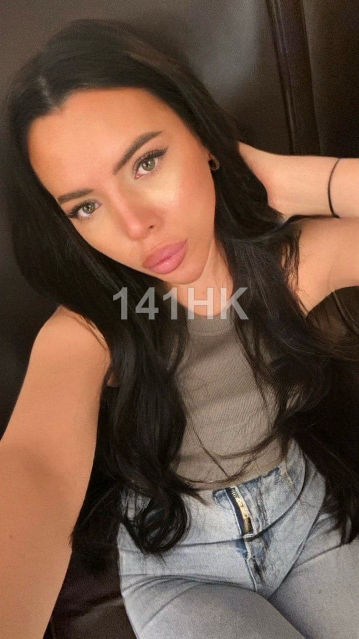 Hui — Yau Tsim Mong 141HK portrait 2