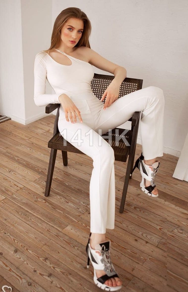Honey — Tsim Sha Tsui 141HK portrait 4