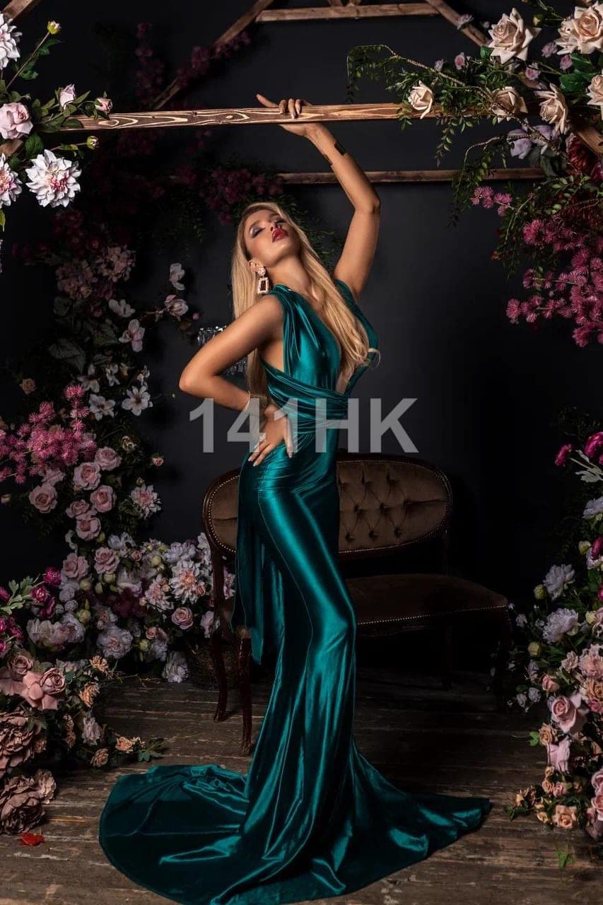 芷晴 — Wan Chai 141HK portrait 6