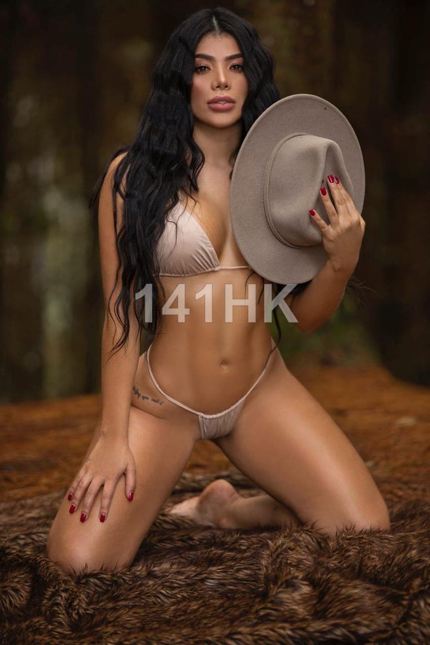 婷婷 — Sha Tin 141HK portrait 3