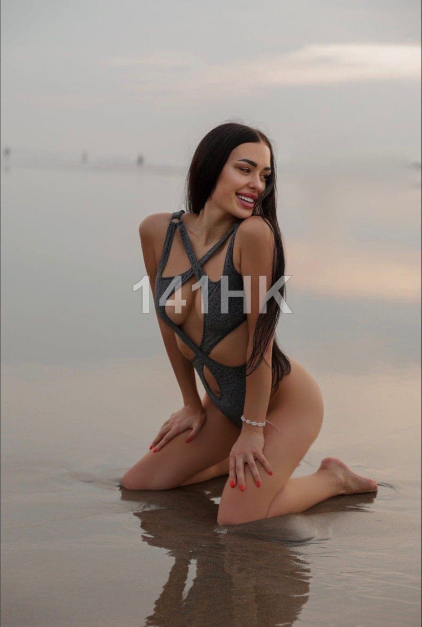 Jade — Tuen Mun 141HK portrait 4
