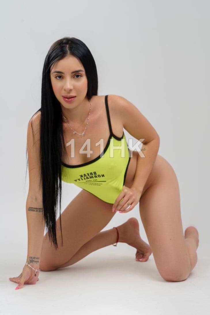 Ami — Yau Tsim Mong 141HK portrait 4