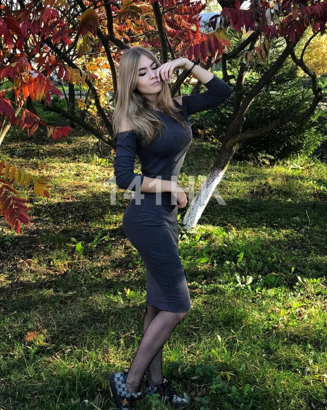 雨彤 — Sham Shui Po 141HK portrait 1