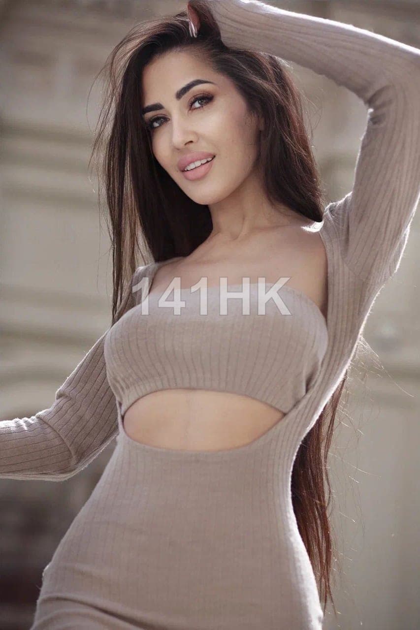 Suki — Southern 141HK portrait 4