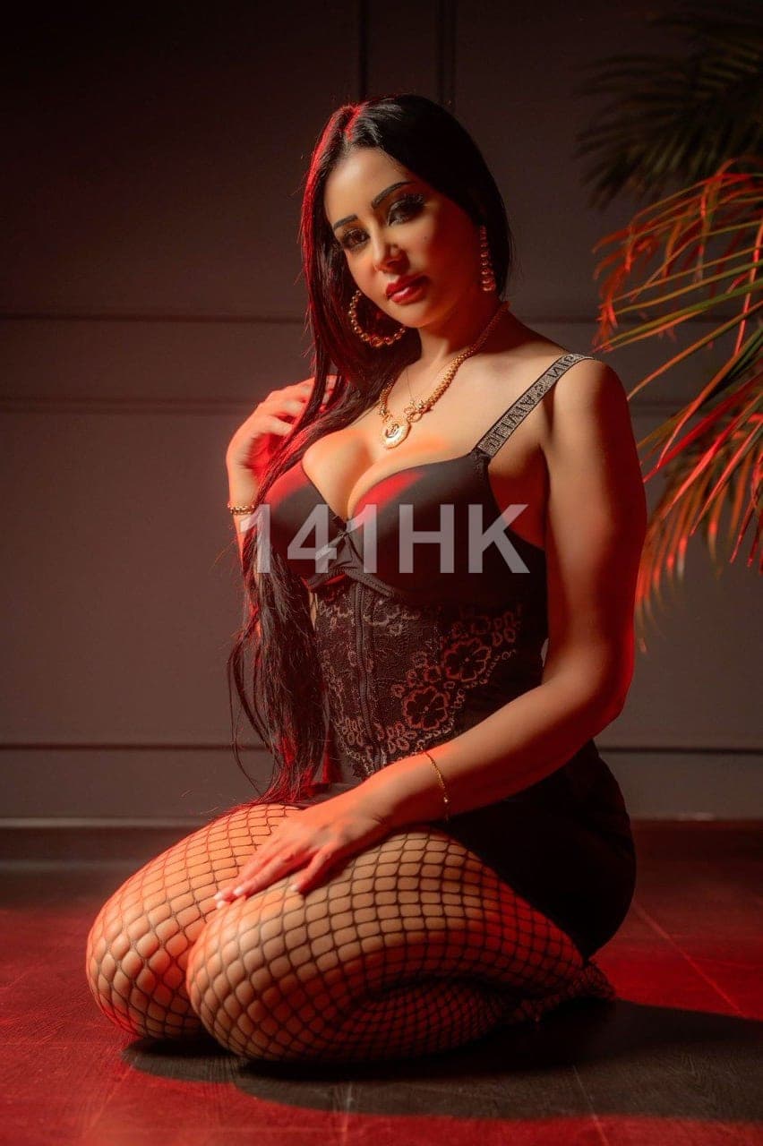 Cherry — Tuen Mun 141HK portrait 6