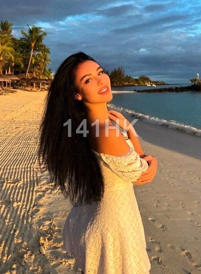Aki — Wong Tai Sin 141HK portrait 3