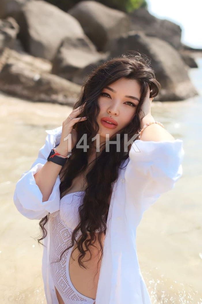 芷蕎 — Kowloon City 141HK portrait 1