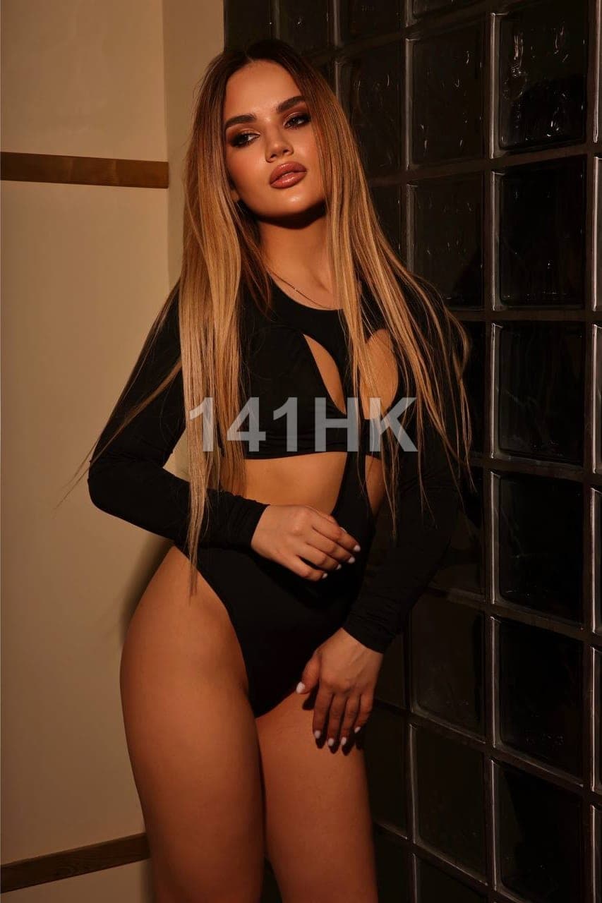 Nikki — Kowloon City 141HK portrait 1
