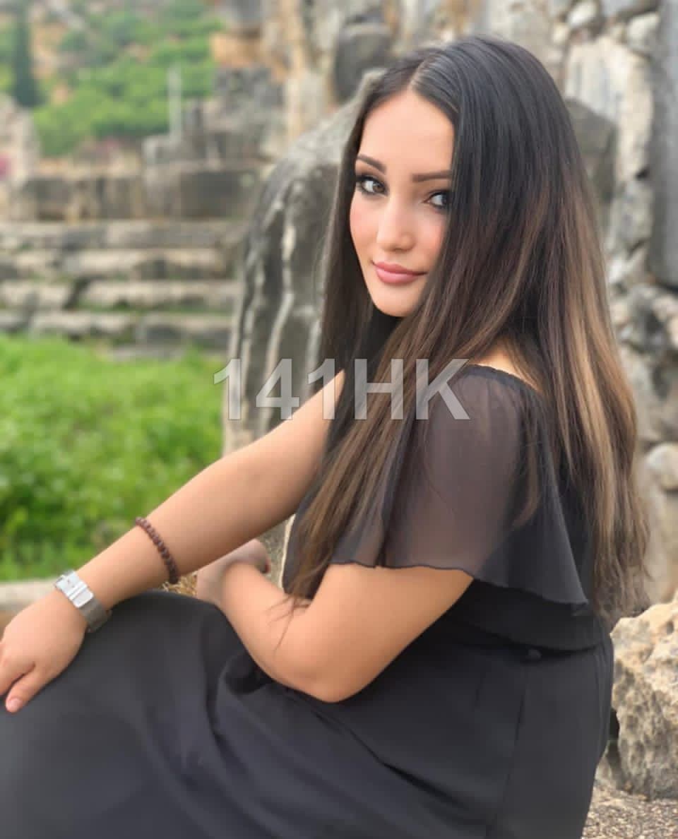 Vicky — Mong Kok 141HK portrait 1