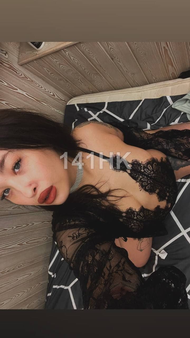 嘉雯 — Sha Tin 141HK portrait 6