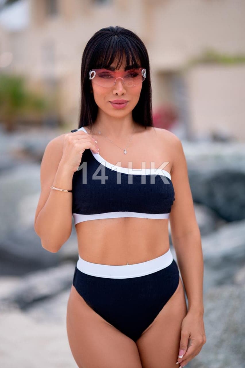 倩文 — Tai Po 141HK portrait 7