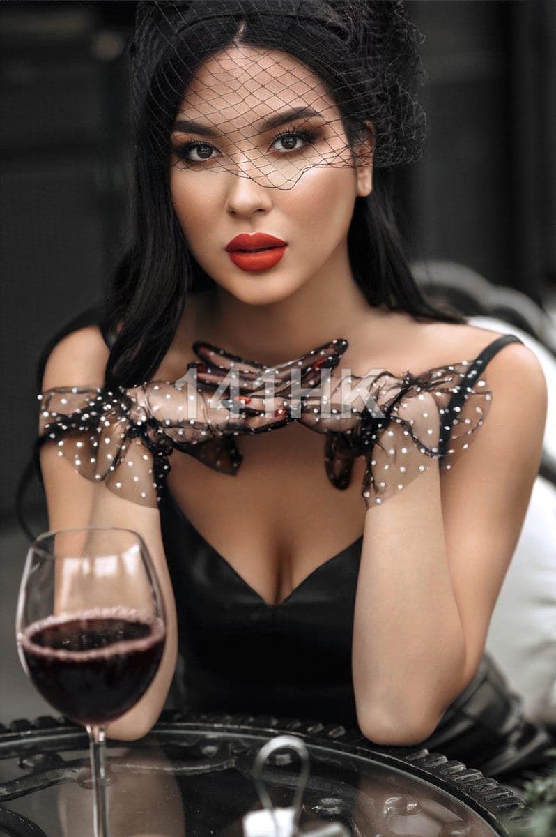 Sara — Yau Tsim Mong 141HK portrait 8