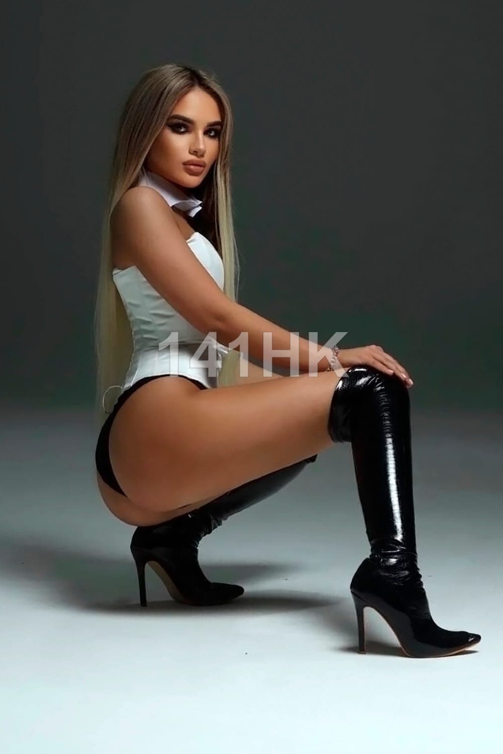 Hina — Central 141HK portrait 9