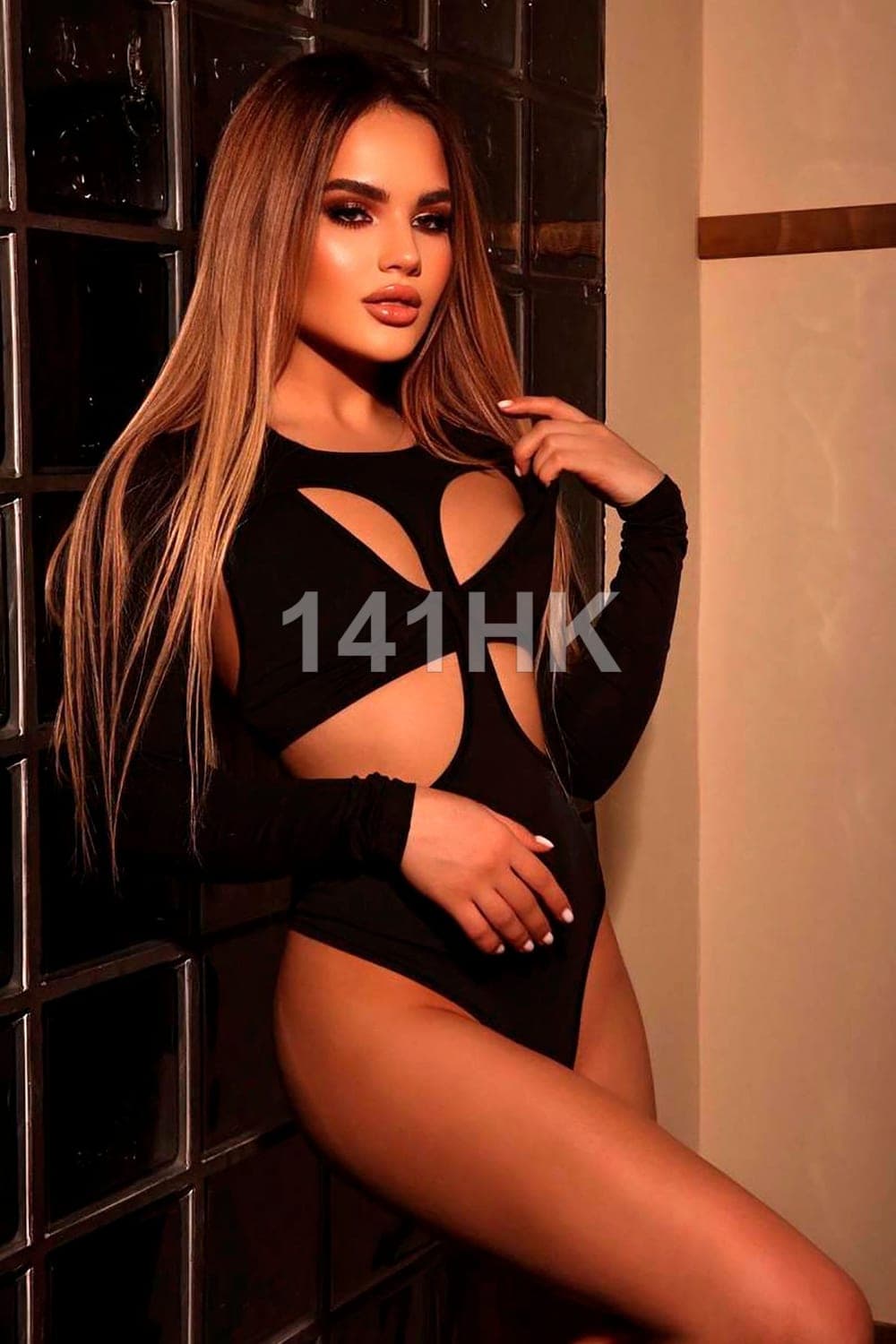 Hina — Central 141HK portrait 10