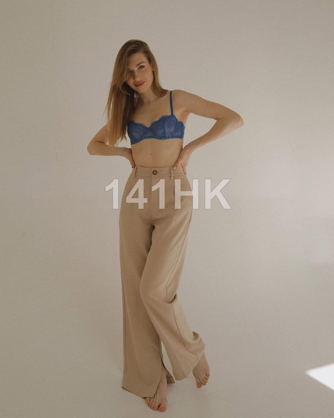 夏蕎 — Central 141HK portrait 7