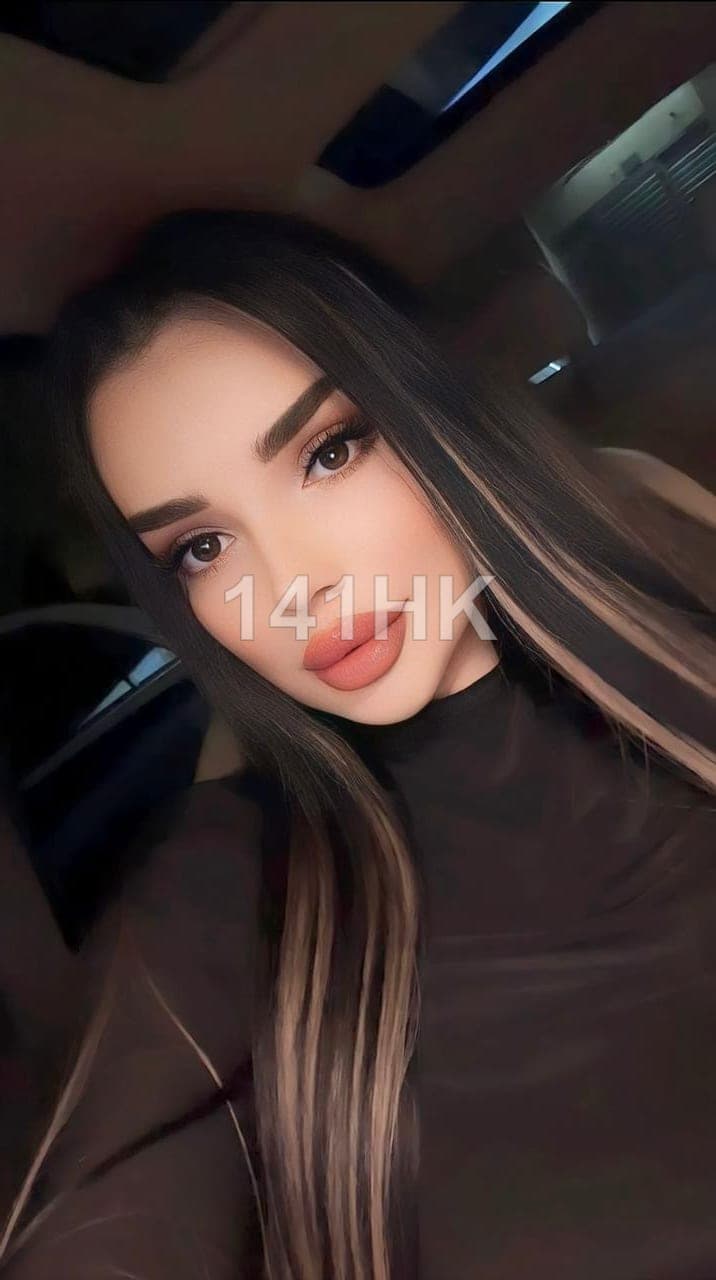Ruby — Sha Tin 141HK portrait 1