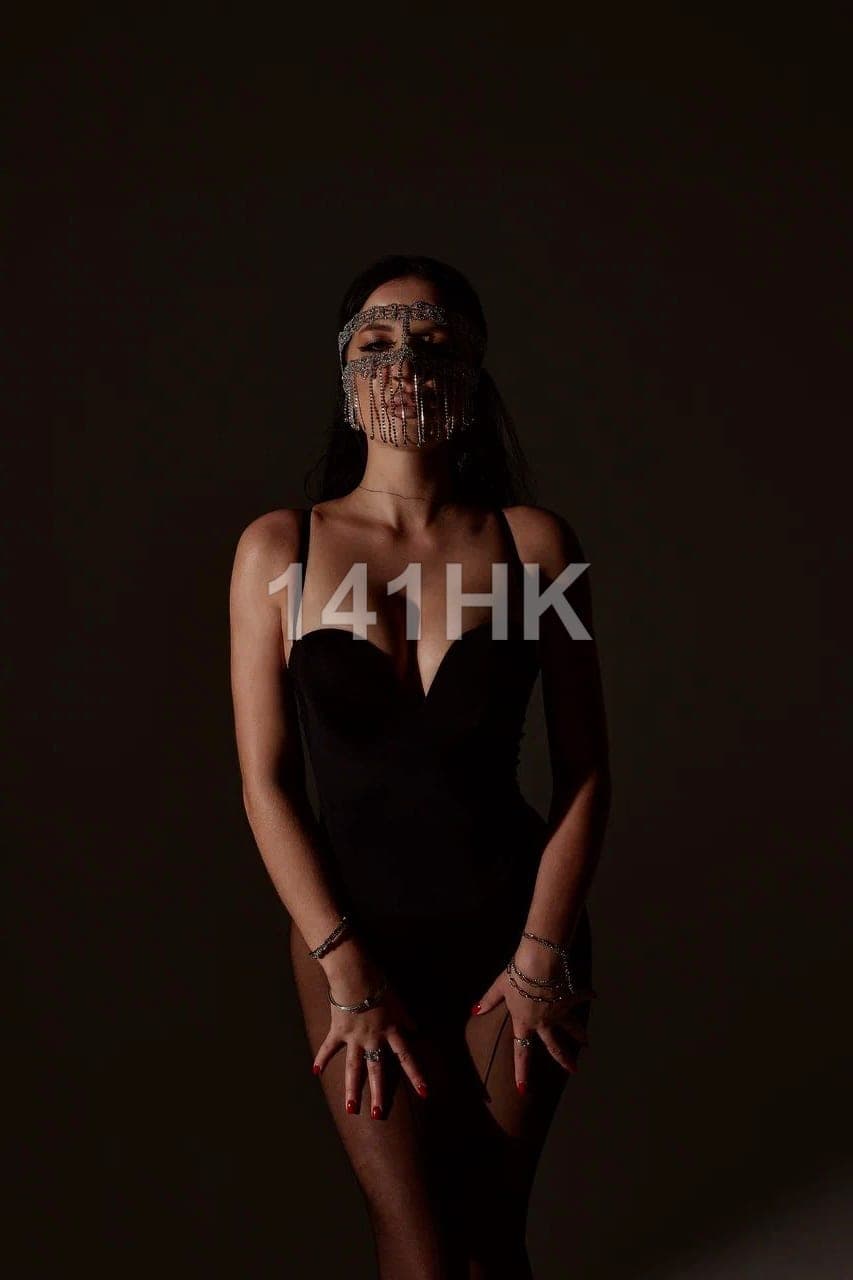 婉兒 — Kowloon City 141HK portrait 3
