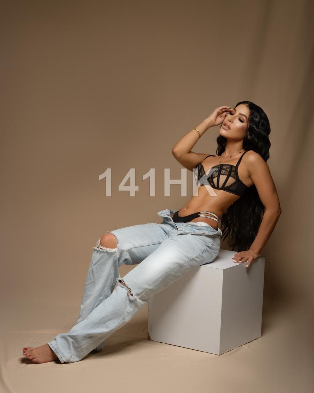Bella — Yuen Long 141HK portrait 2