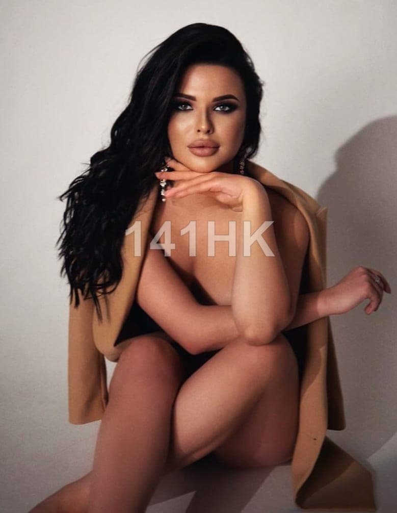 Tina — Yau Tsim Mong 141HK portrait 6