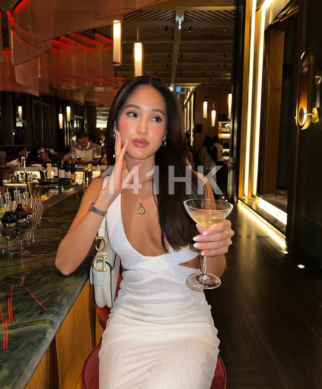 Lulu — Kowloon City 141HK portrait 3